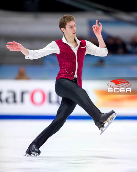 Ice Gallery Skates U.S.
